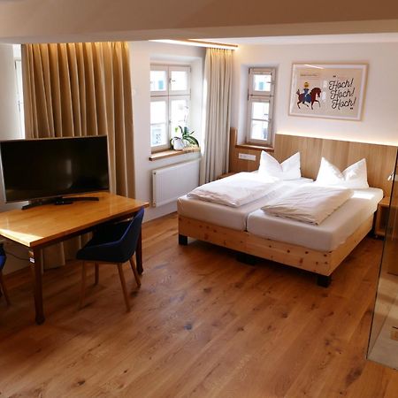 Hotel Zum Schwarzen Ross Und Gutmann Zur Post Hilpoltstein Kültér fotó